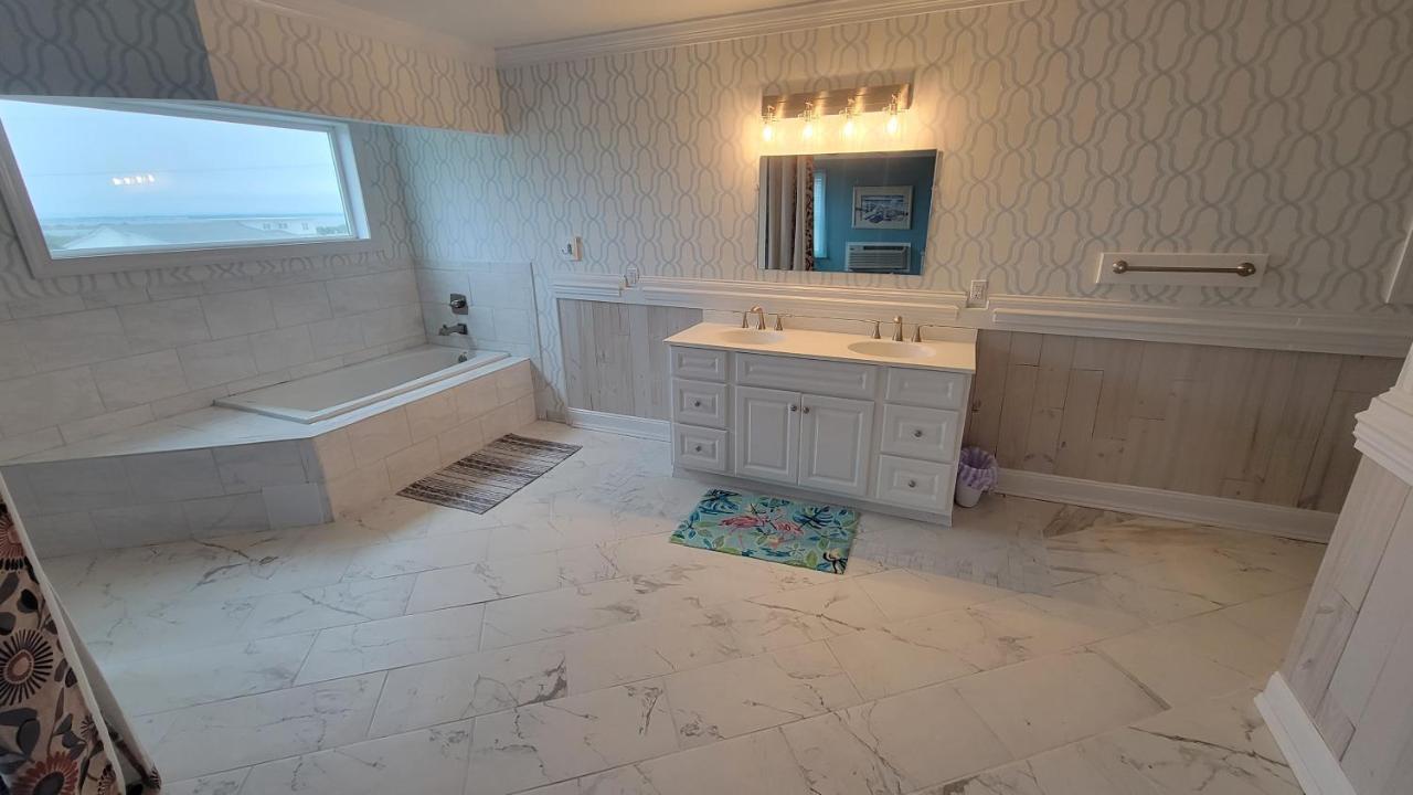8018 Beach Rd, Semi-Oceanfront, Pool/Hot Tub Nags Head Exterior foto